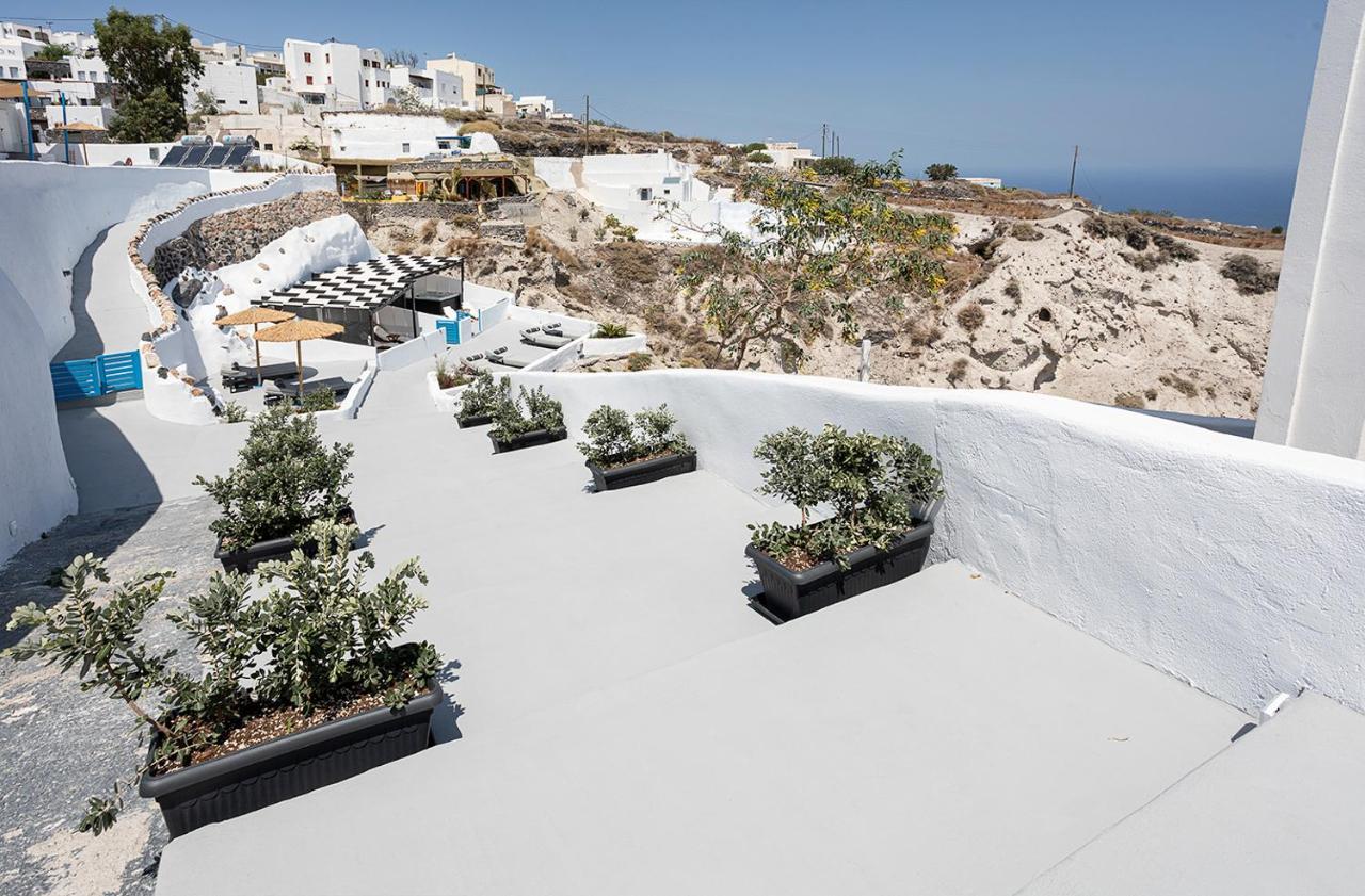 Rafael' S Mediteranian Cave Suites ฟิรอสเตฟานี ภายนอก รูปภาพ