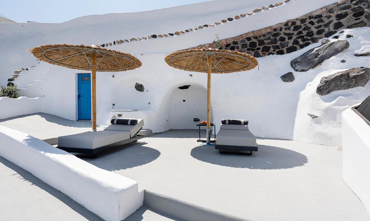 Rafael' S Mediteranian Cave Suites ฟิรอสเตฟานี ภายนอก รูปภาพ